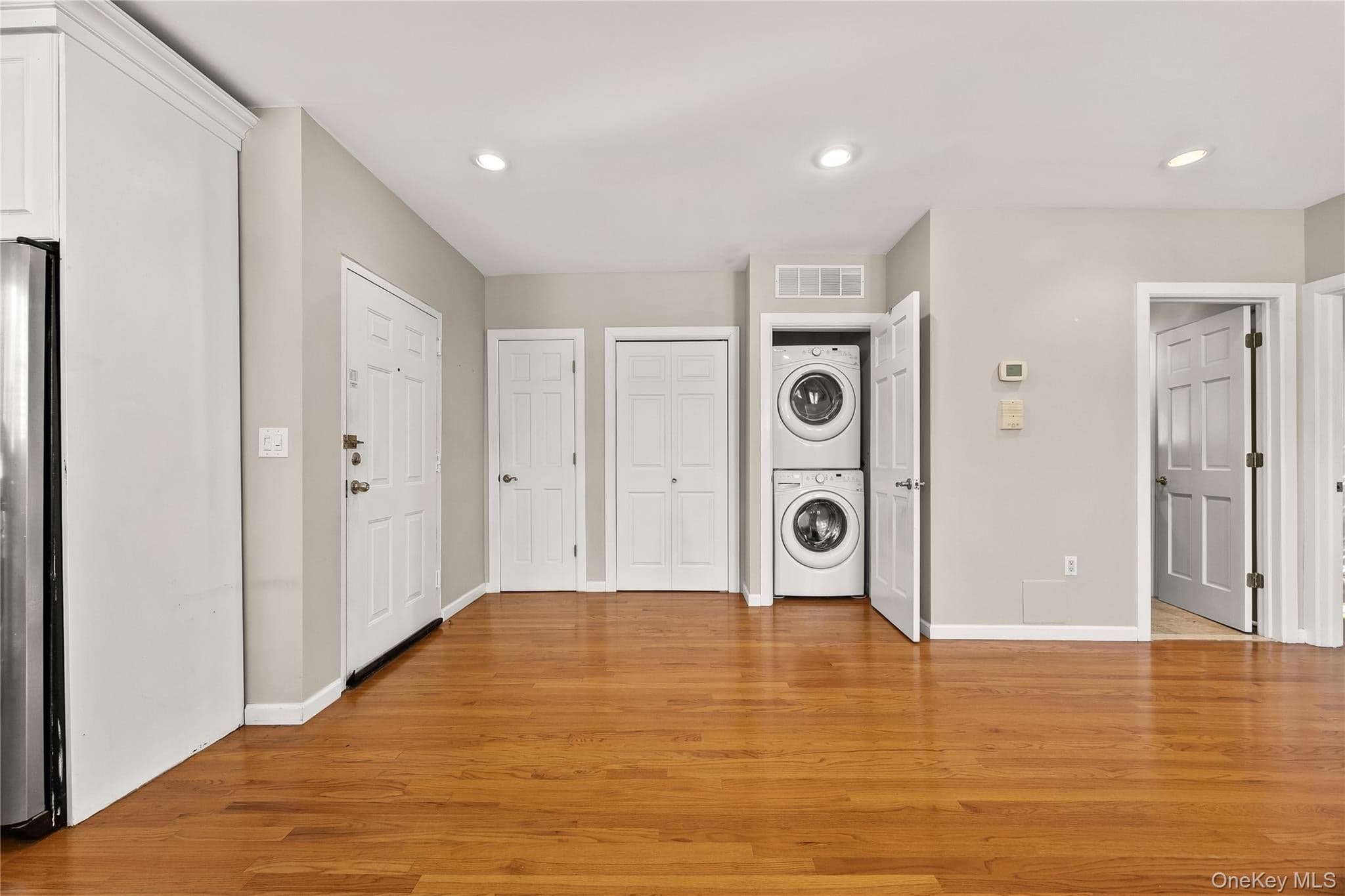621 90th Street Unit: 5 thumbnail 7