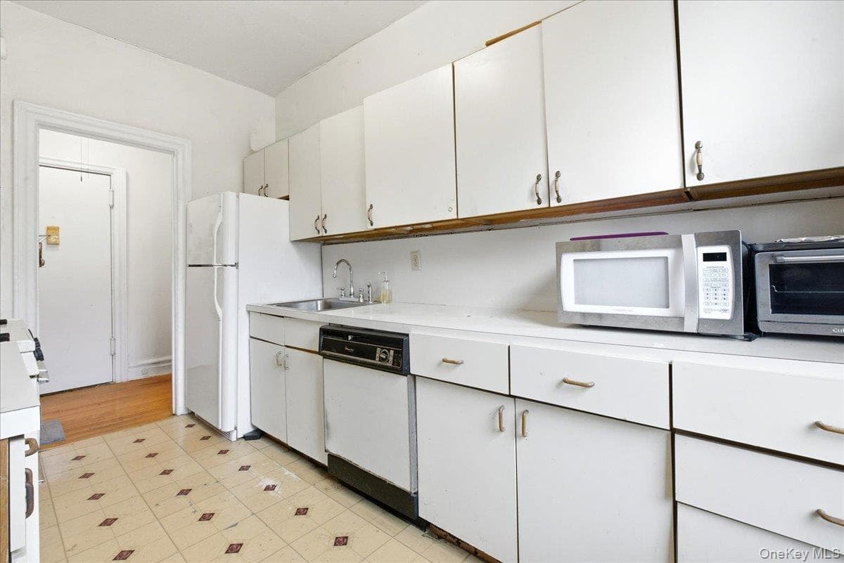 83-19 116th Street Unit: 6D thumbnail 15