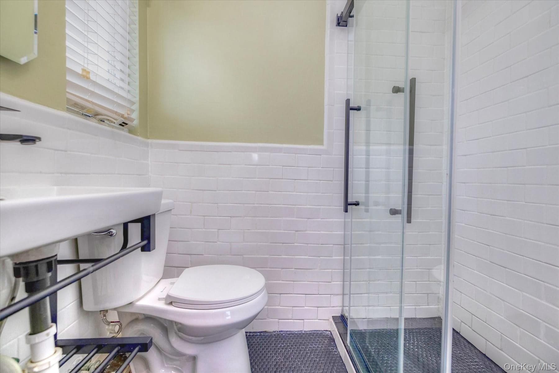 3784 Carrel Boulevard thumbnail 13