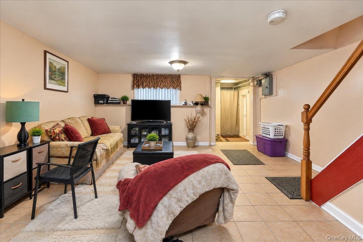 1360 Edwards Avenue thumbnail 19