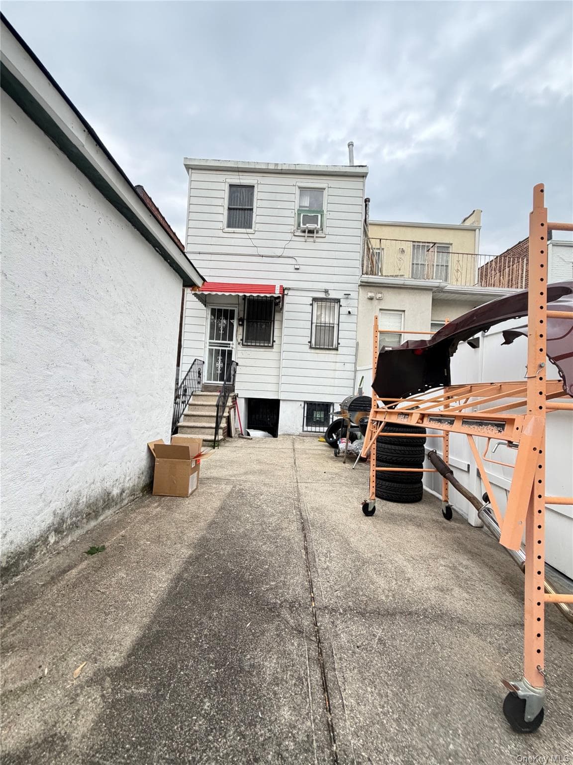 3007 84th Street thumbnail 3