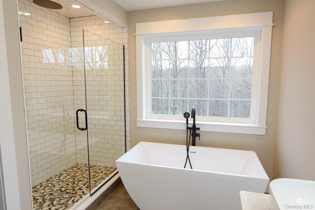75 Lotus Drive thumbnail 19