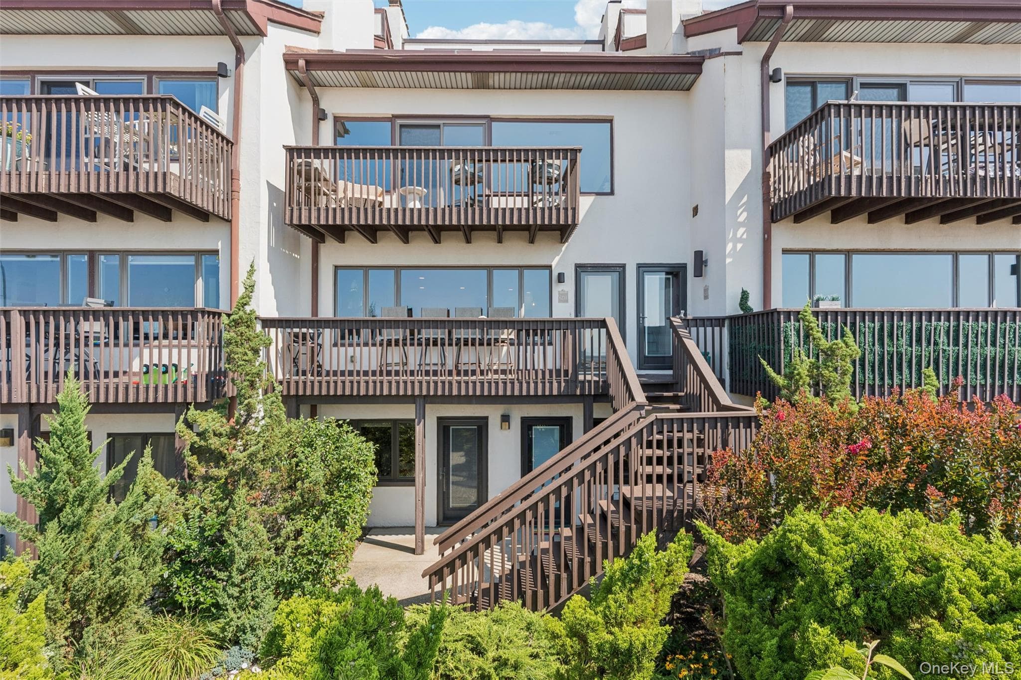 623 Oceanfront Unit: A thumbnail 2