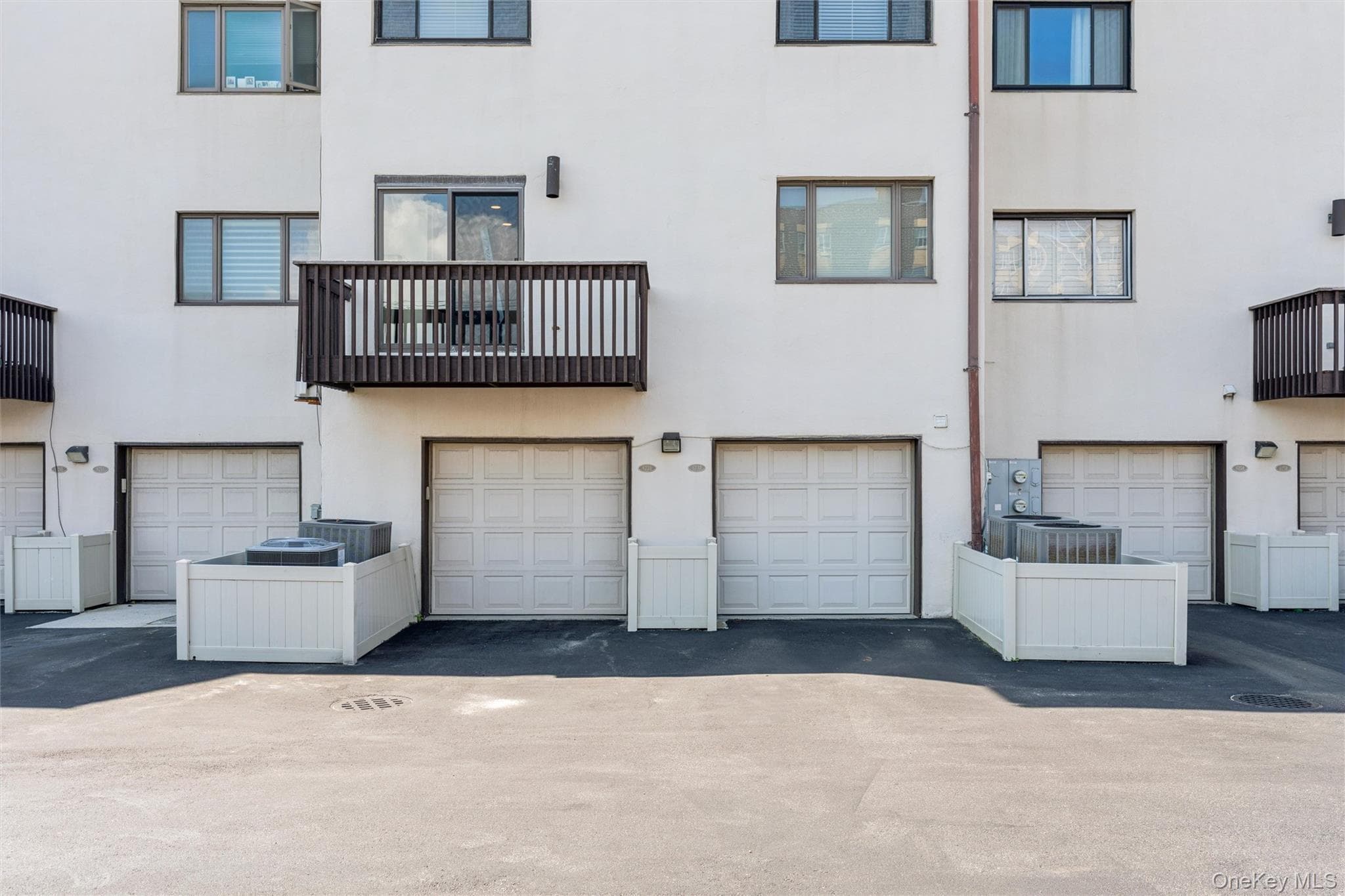 623 Oceanfront Unit: A thumbnail 18