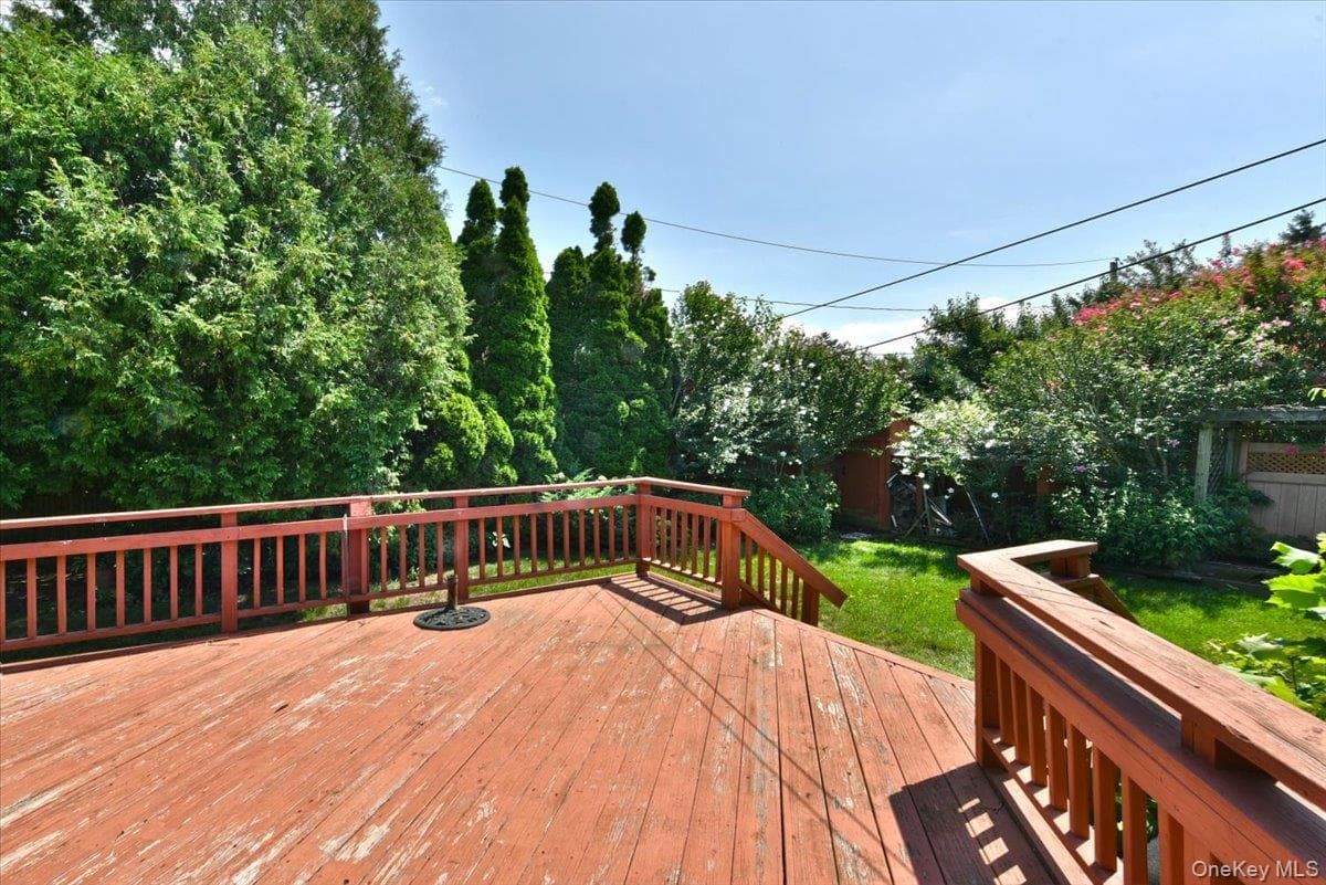 12 Leonard Road thumbnail 19