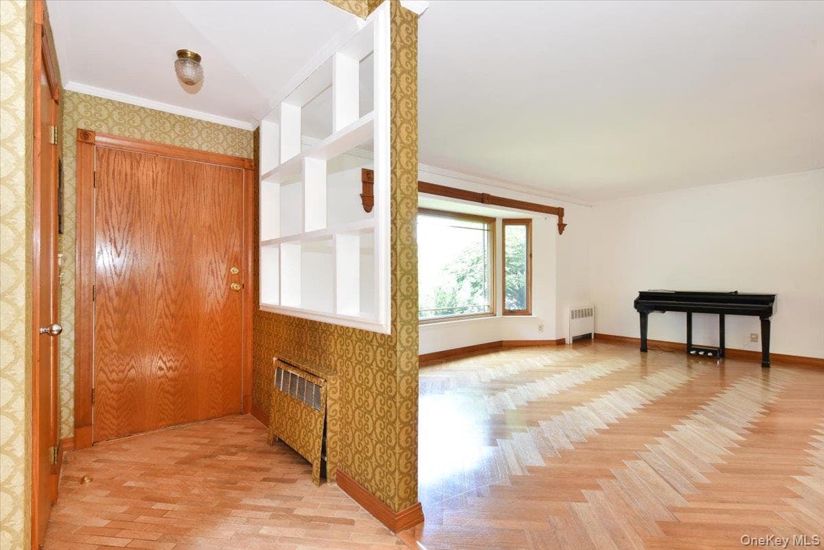 12 Leonard Road thumbnail 6