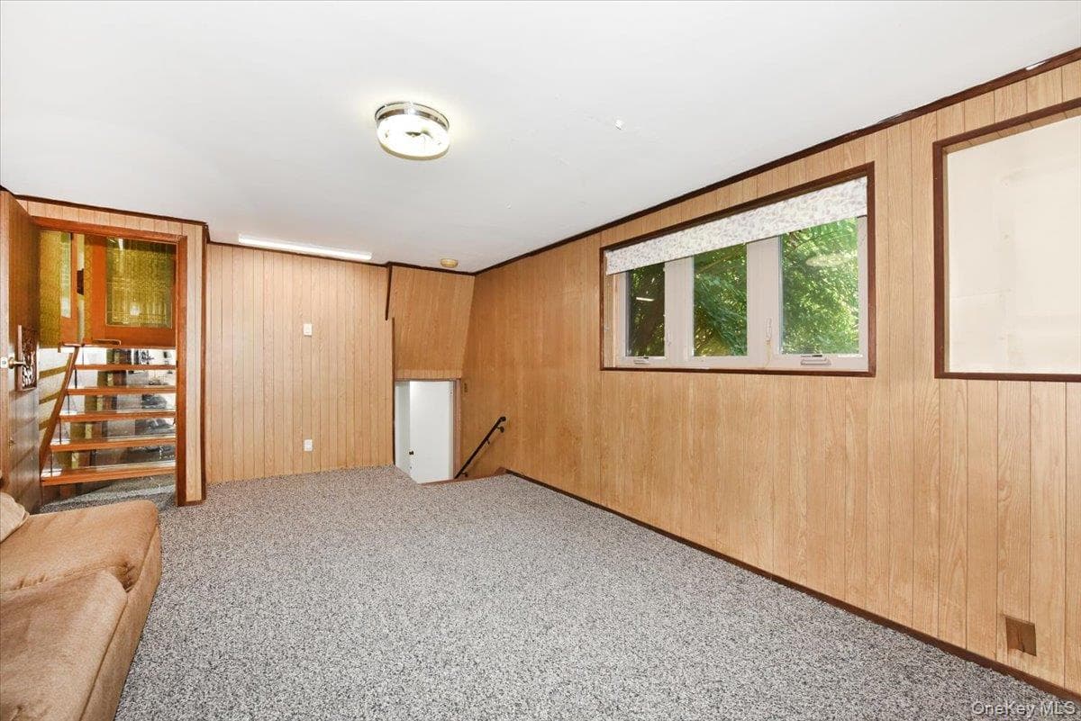 12 Leonard Road thumbnail 20