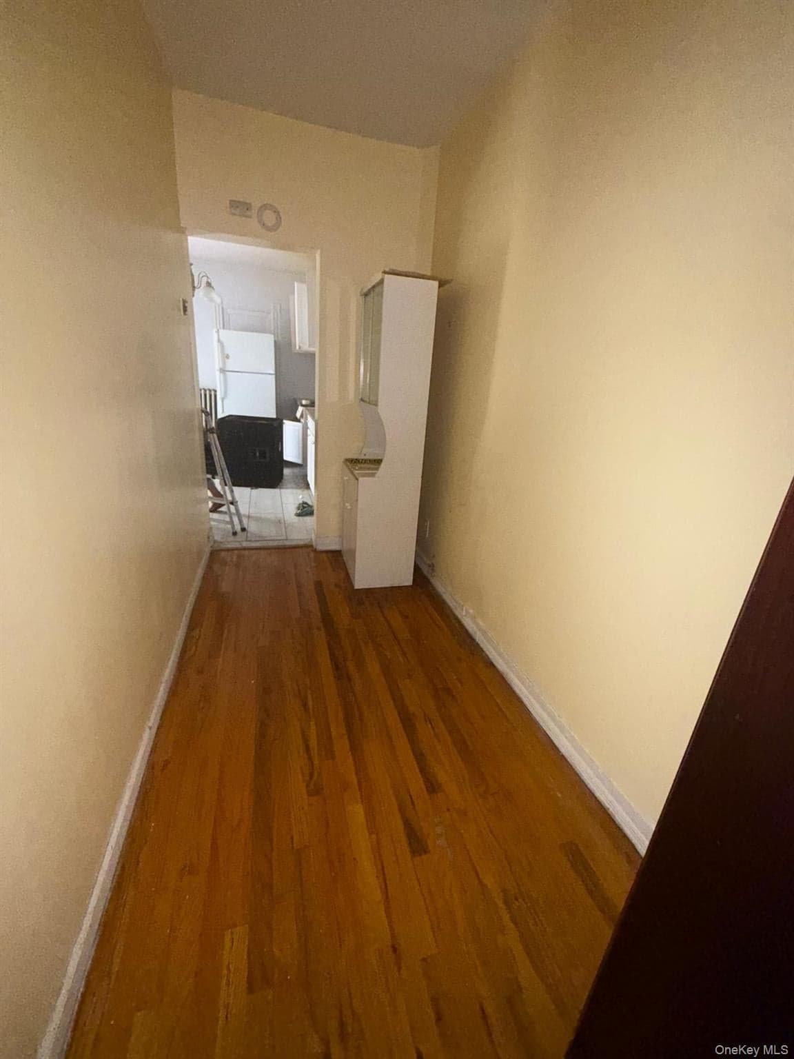 126 Crystal Street thumbnail 13