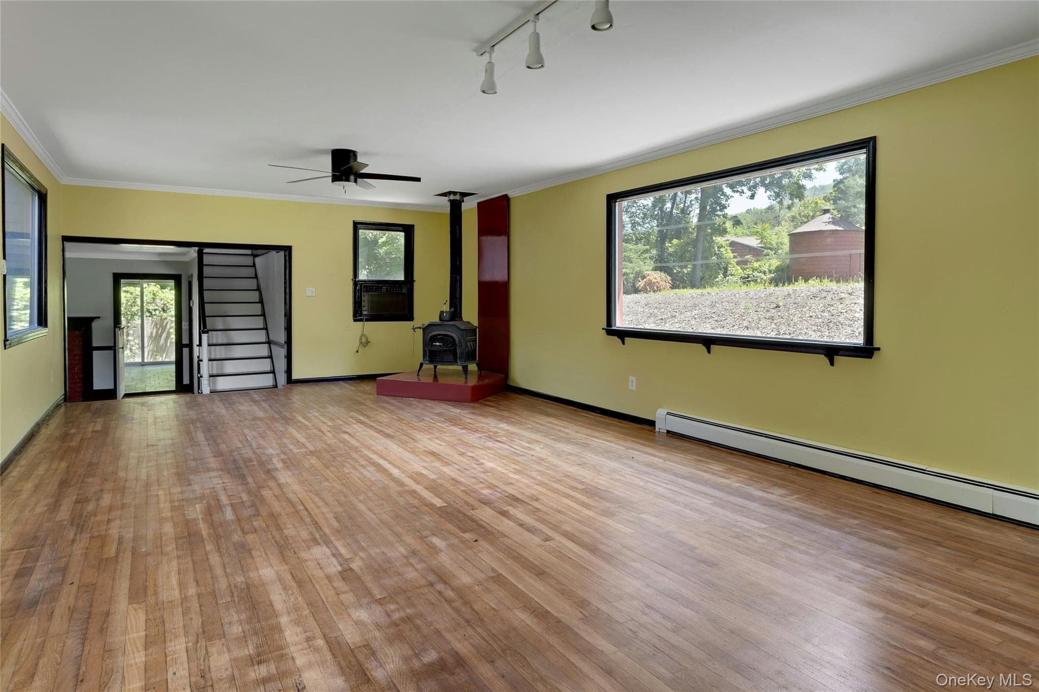 490 Peekskill Hollow Road thumbnail 16