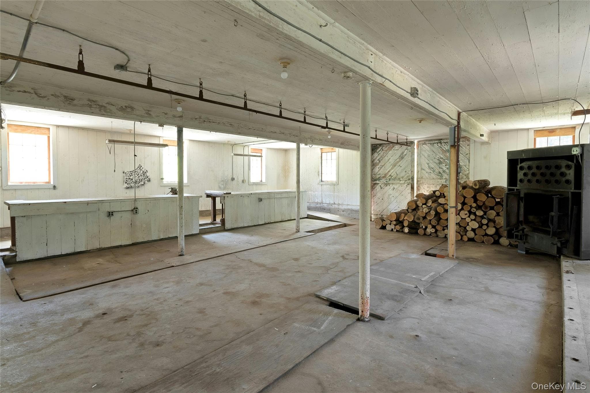490 Peekskill Hollow Road thumbnail 32