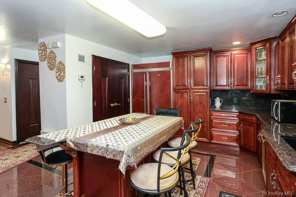 265-04 79th Avenue thumbnail 12