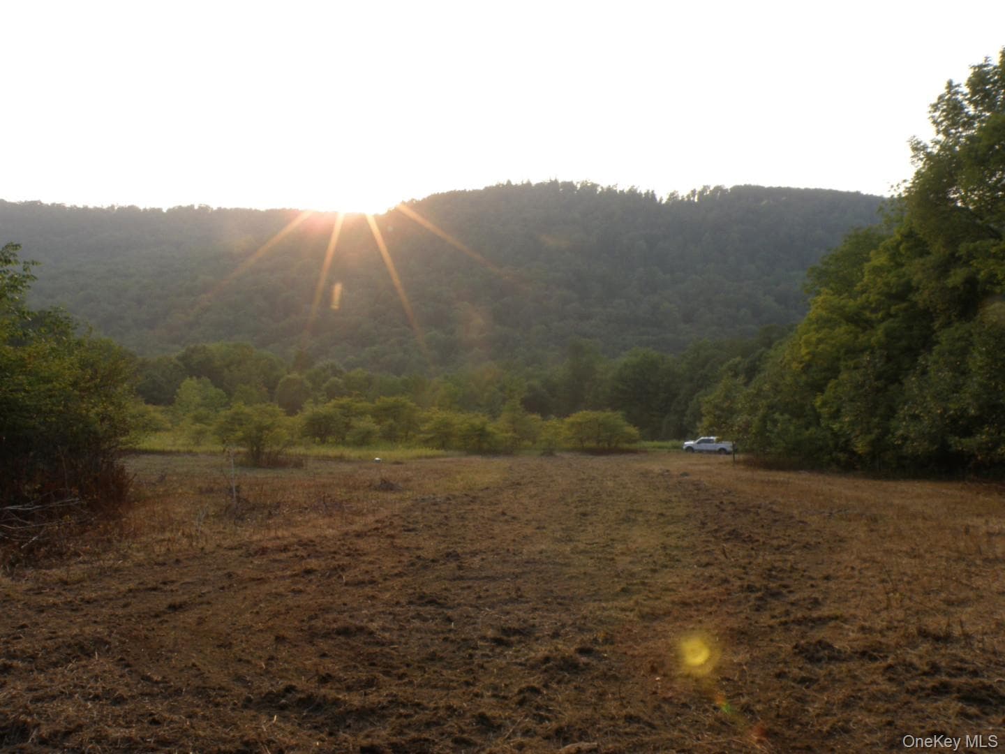 Gregory Hollow Road thumbnail 6