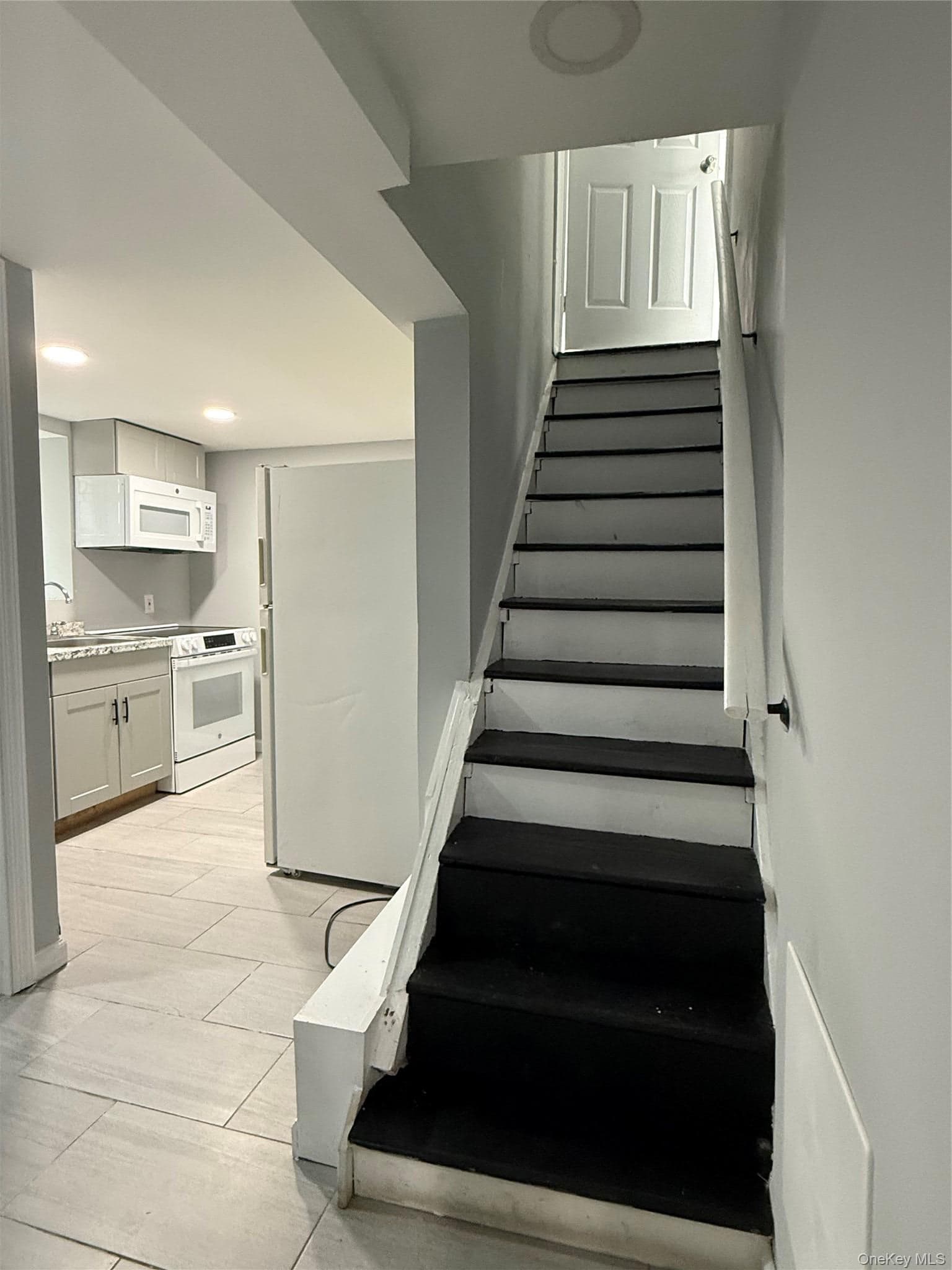 122 Dehnhoff Avenue thumbnail 23
