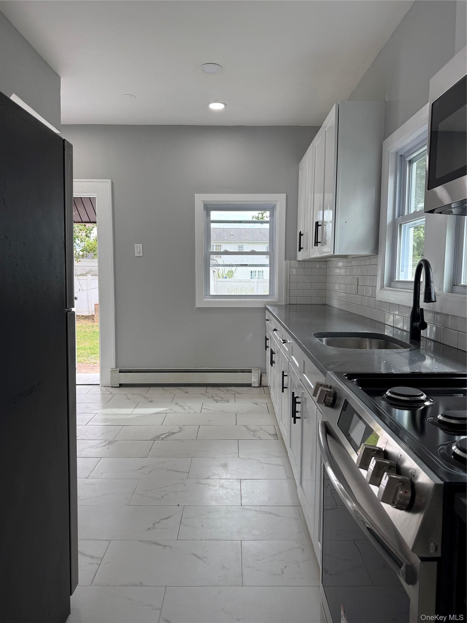 122 Dehnhoff Avenue thumbnail 8