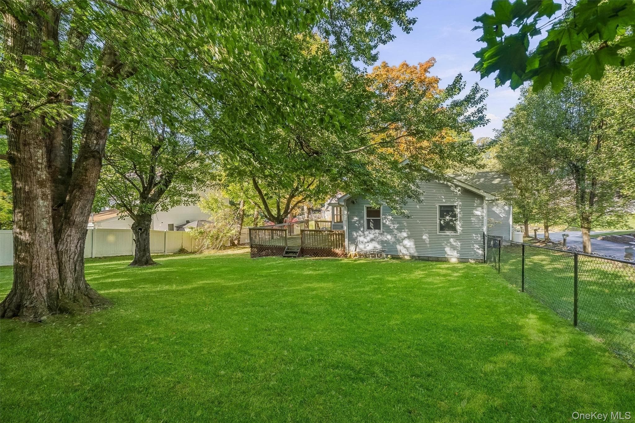 514 Round Lake Park Road thumbnail 23