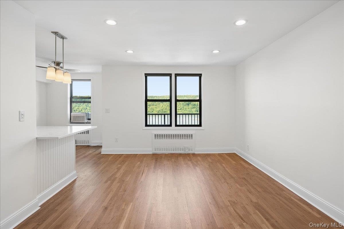 678 Warburton Avenue Unit: 7I-7J thumbnail 11