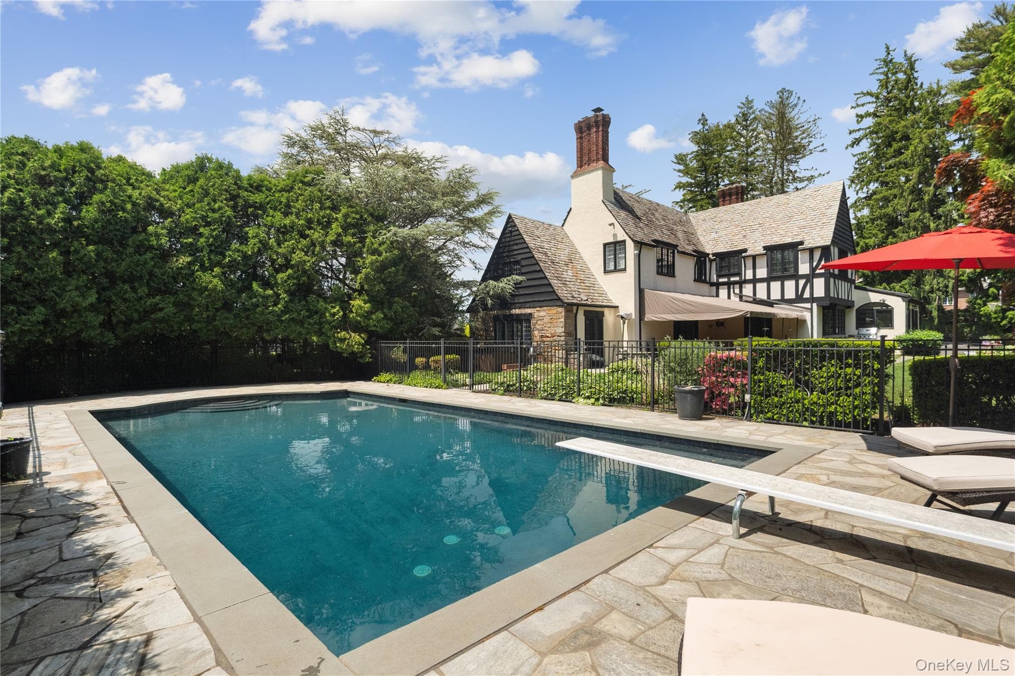 34 Hevelyne Road thumbnail 30