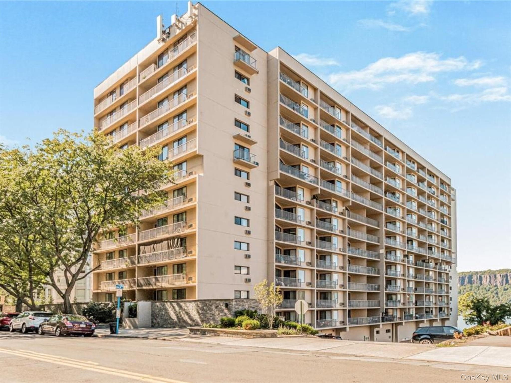 1155 Warburton Avenue Unit: 7H thumbnail 15