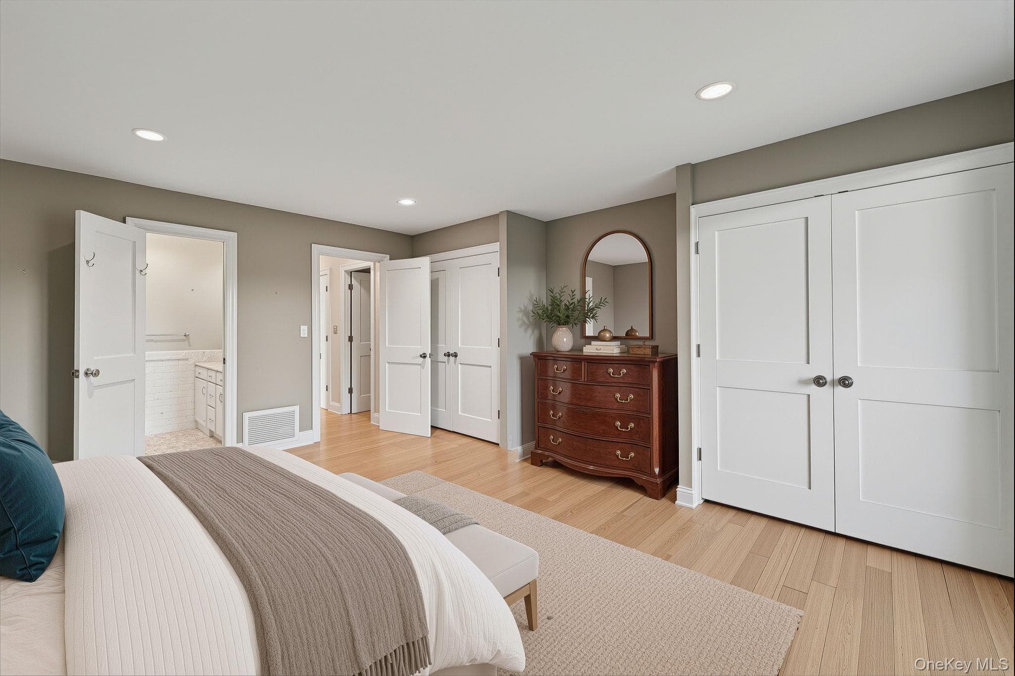 720 Milton Road Unit: N4E thumbnail 24