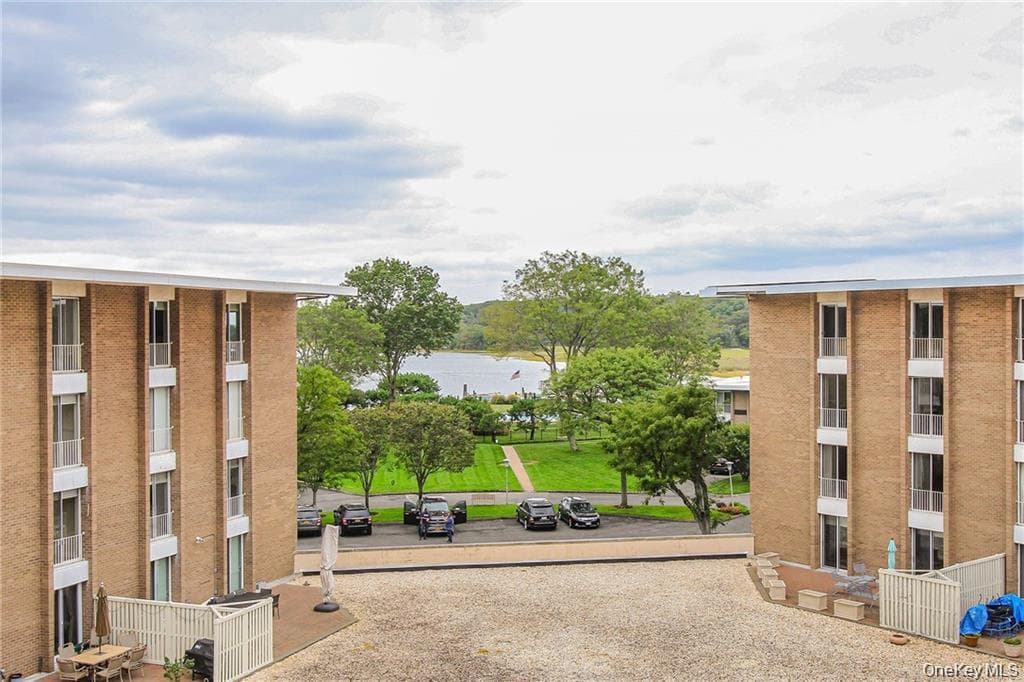 720 Milton Road Unit: N4E thumbnail 30