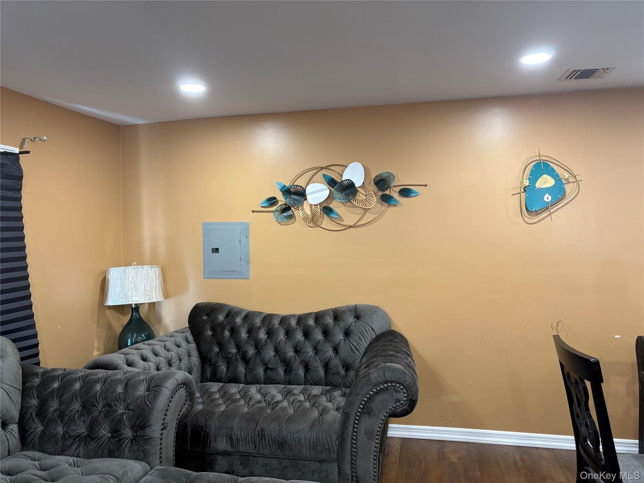 59 Williams Avenue thumbnail 3