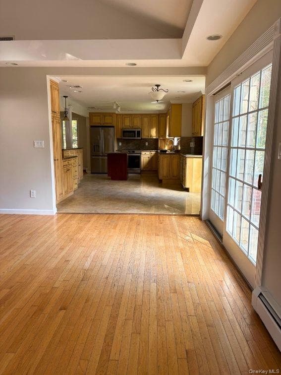 395 Ridgefield Road thumbnail 6