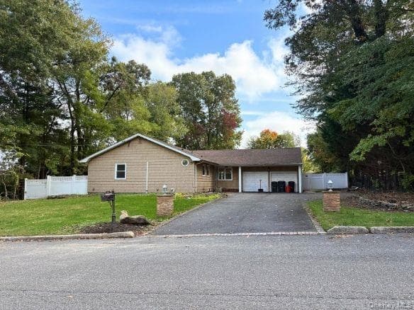395 Ridgefield Road thumbnail 2