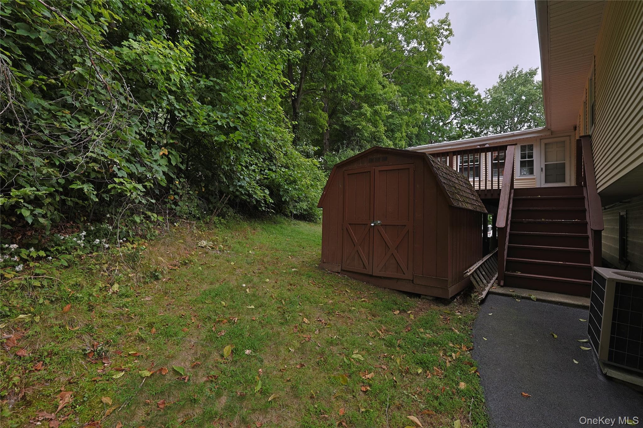 60 Gerardine Place thumbnail 32