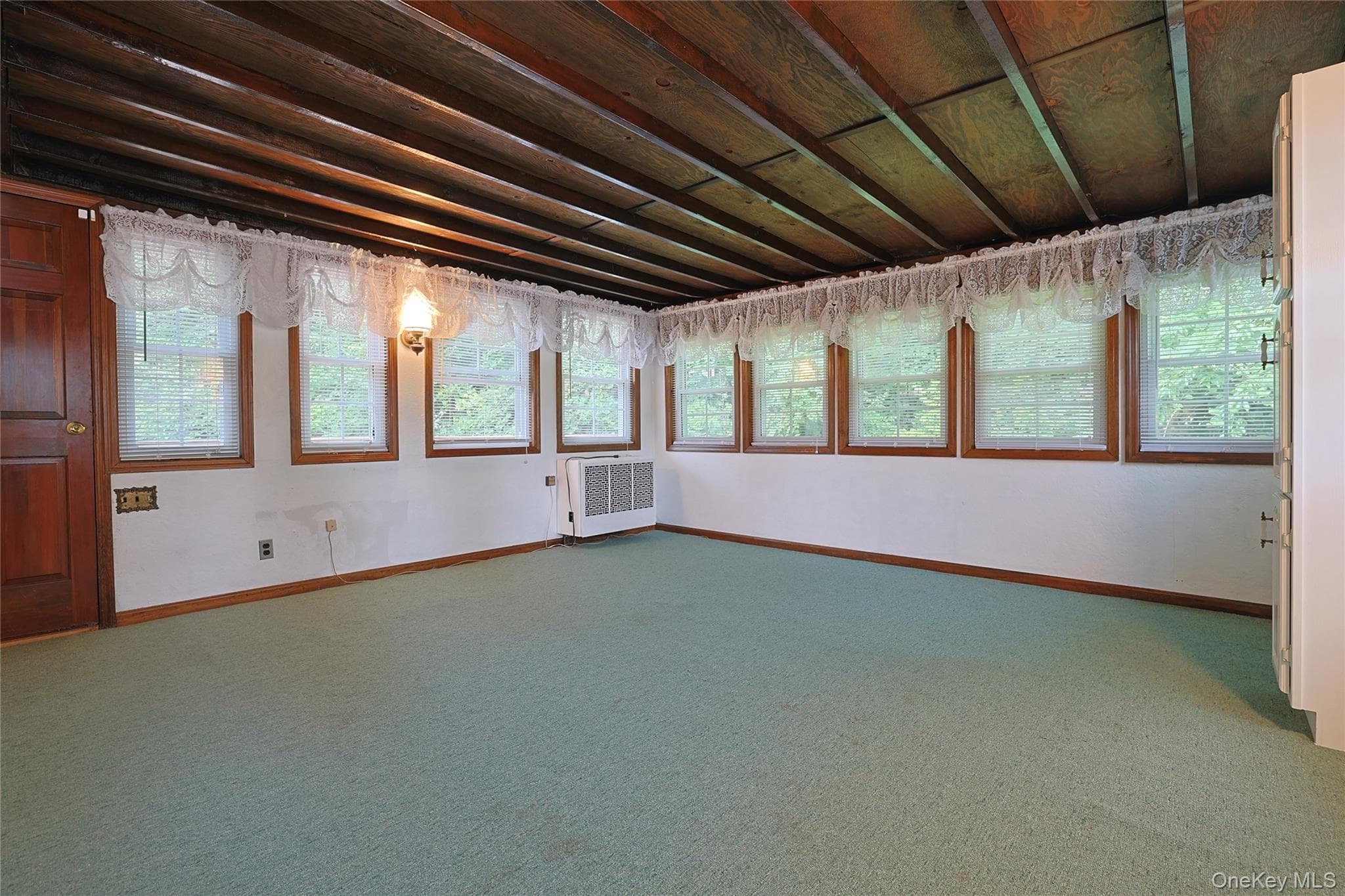60 Gerardine Place thumbnail 16