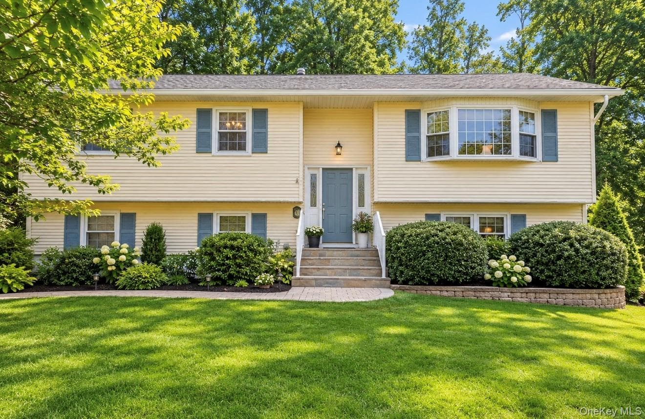 60 Gerardine Place photo 1