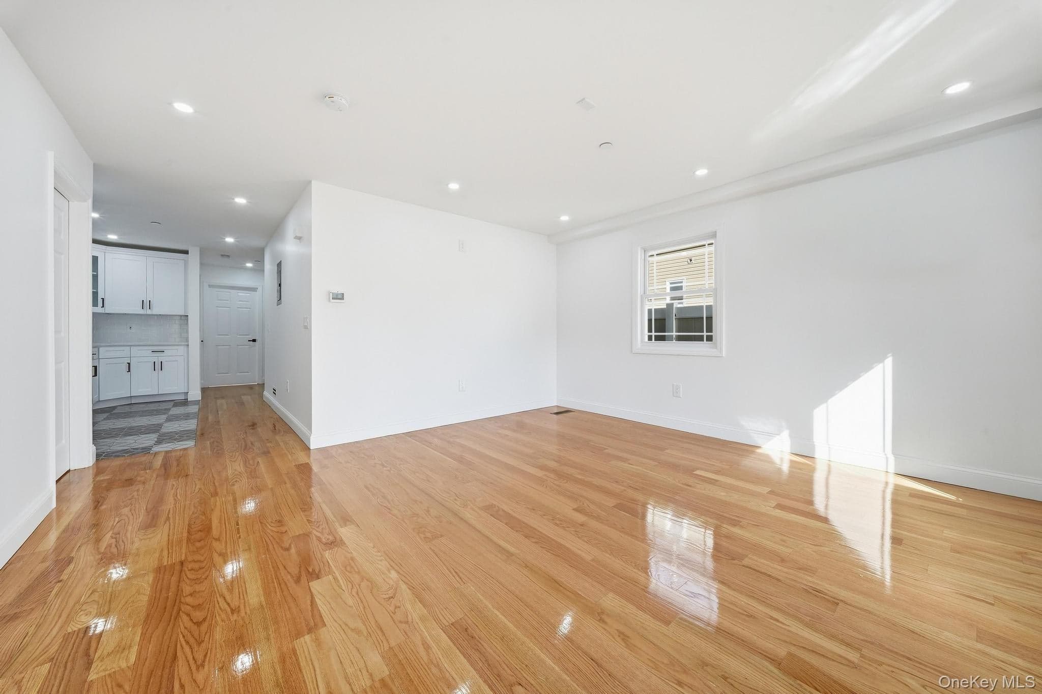 123-26 135 Street thumbnail 6