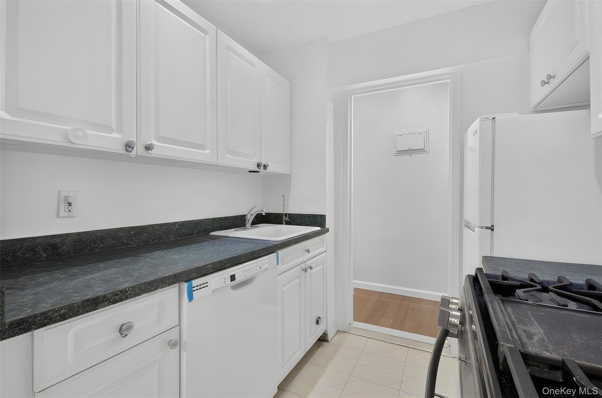 20 Hill Park Avenue Unit: 1F thumbnail 15