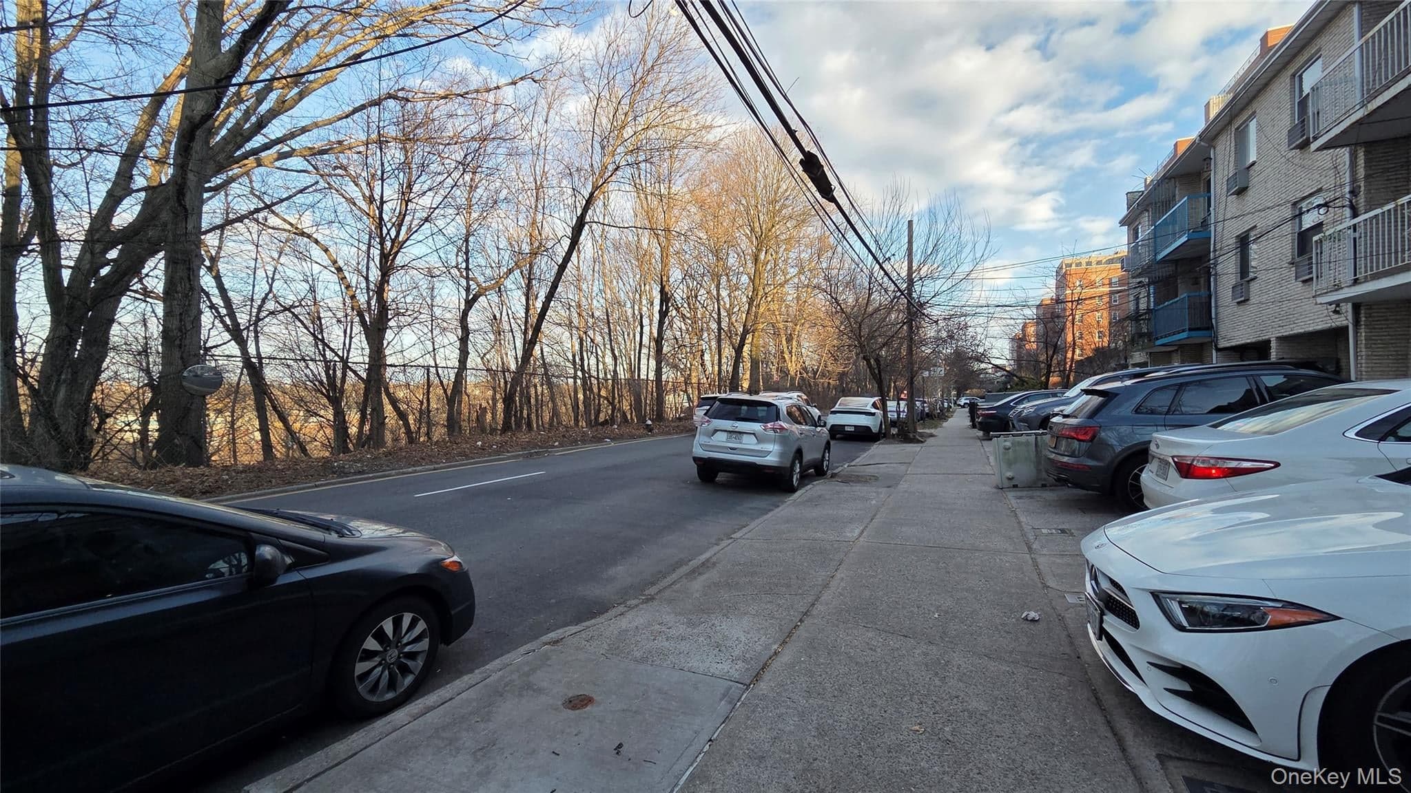 76-18 Grand Central Parkway thumbnail 16