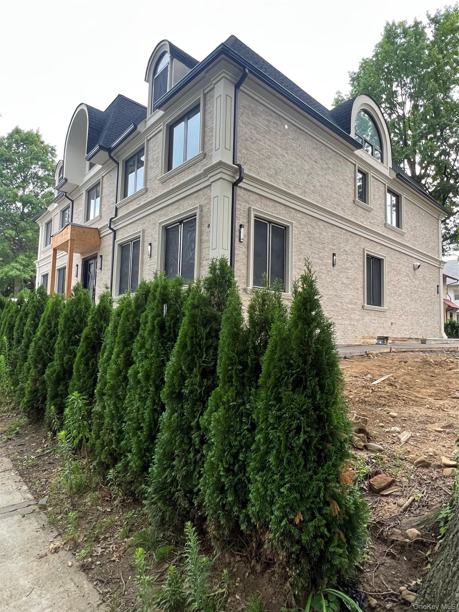 8507 Abingdon Road thumbnail 4