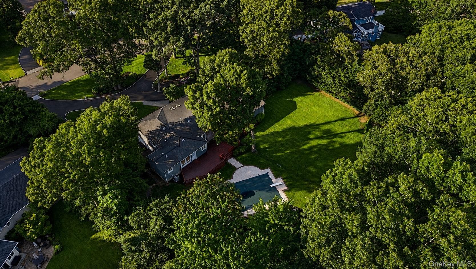 4 Durham Drive thumbnail 43