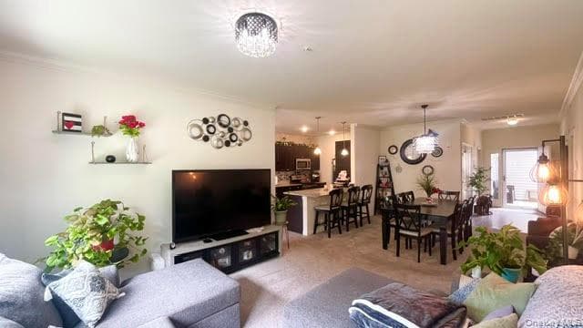 40 Greentree Court thumbnail 4