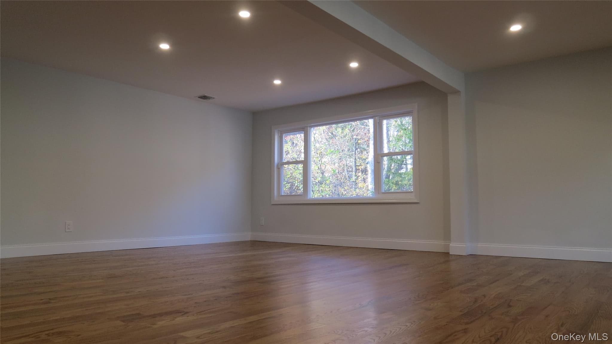 1 Eliot Drive thumbnail 38