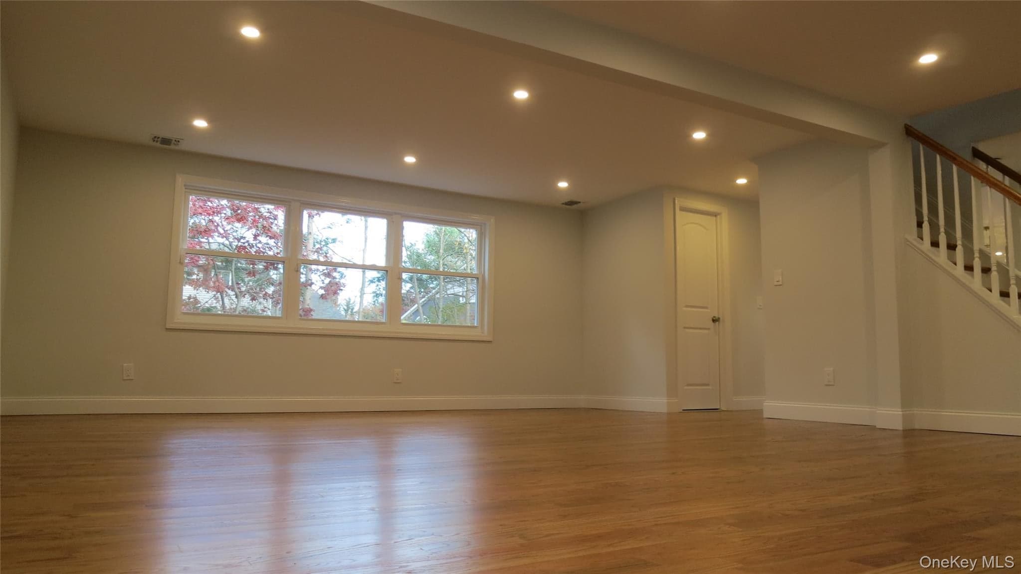 1 Eliot Drive thumbnail 20