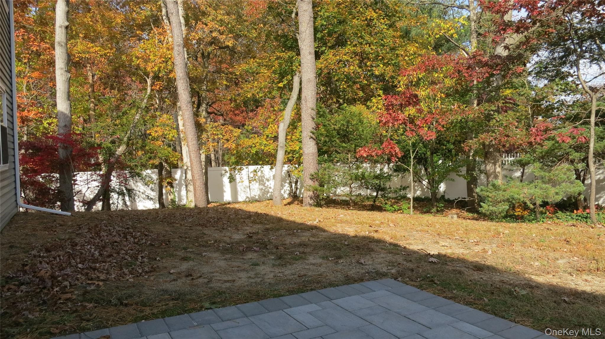1 Eliot Drive thumbnail 17