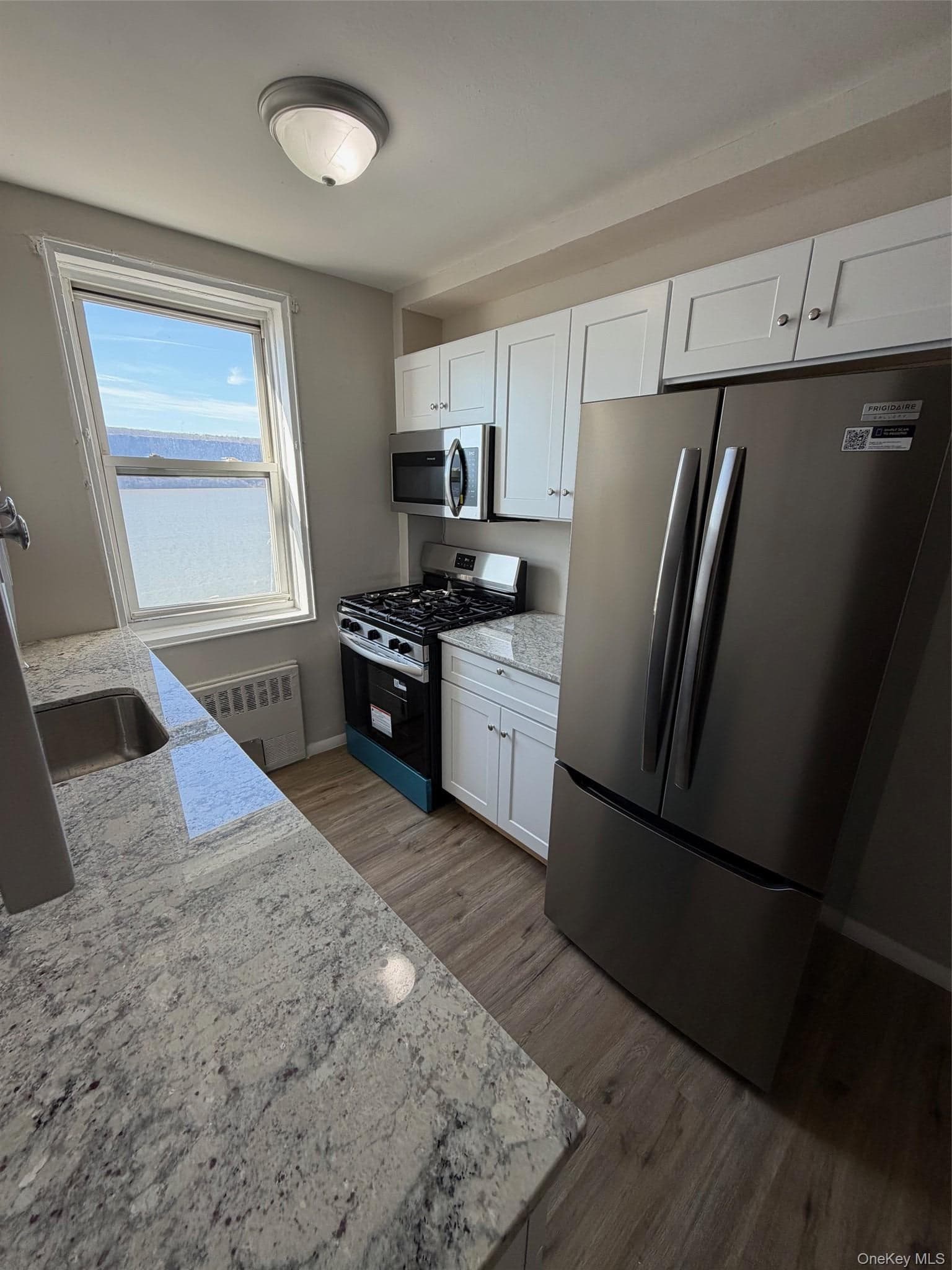709 Warburton Avenue Unit: 7F thumbnail 6