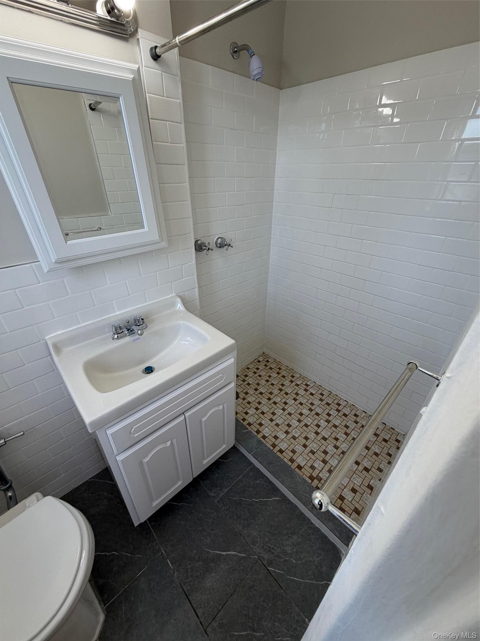 709 Warburton Avenue Unit: 7F thumbnail 12