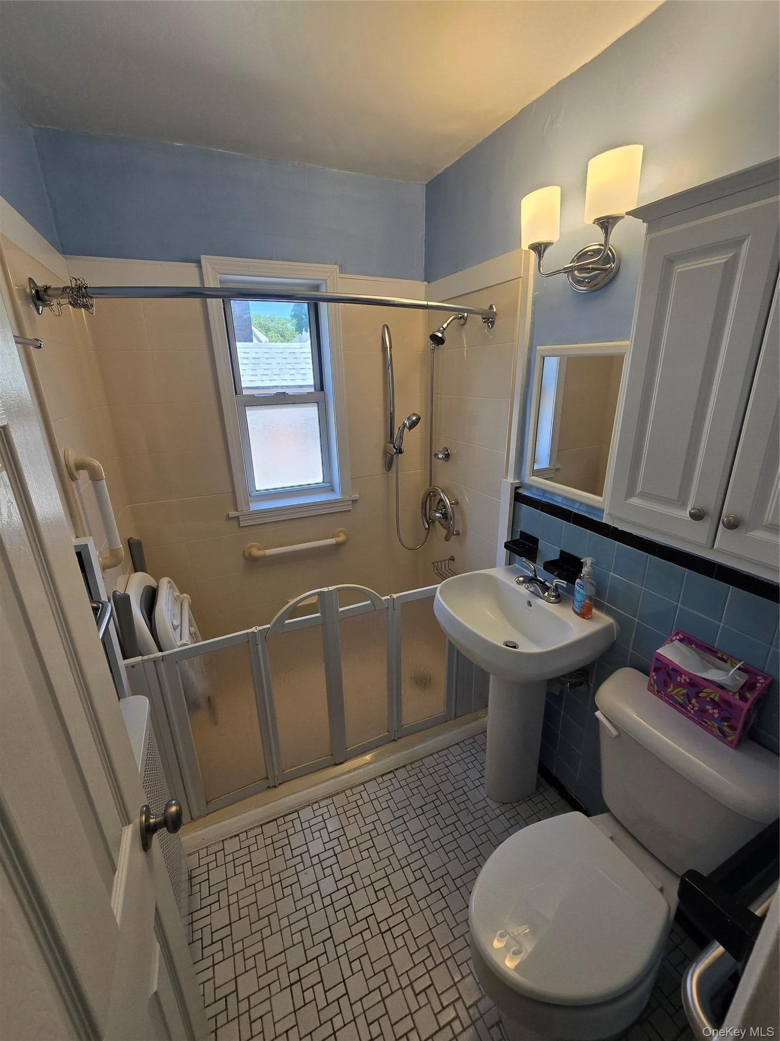 209-43 35 Avenue Unit: A thumbnail 10