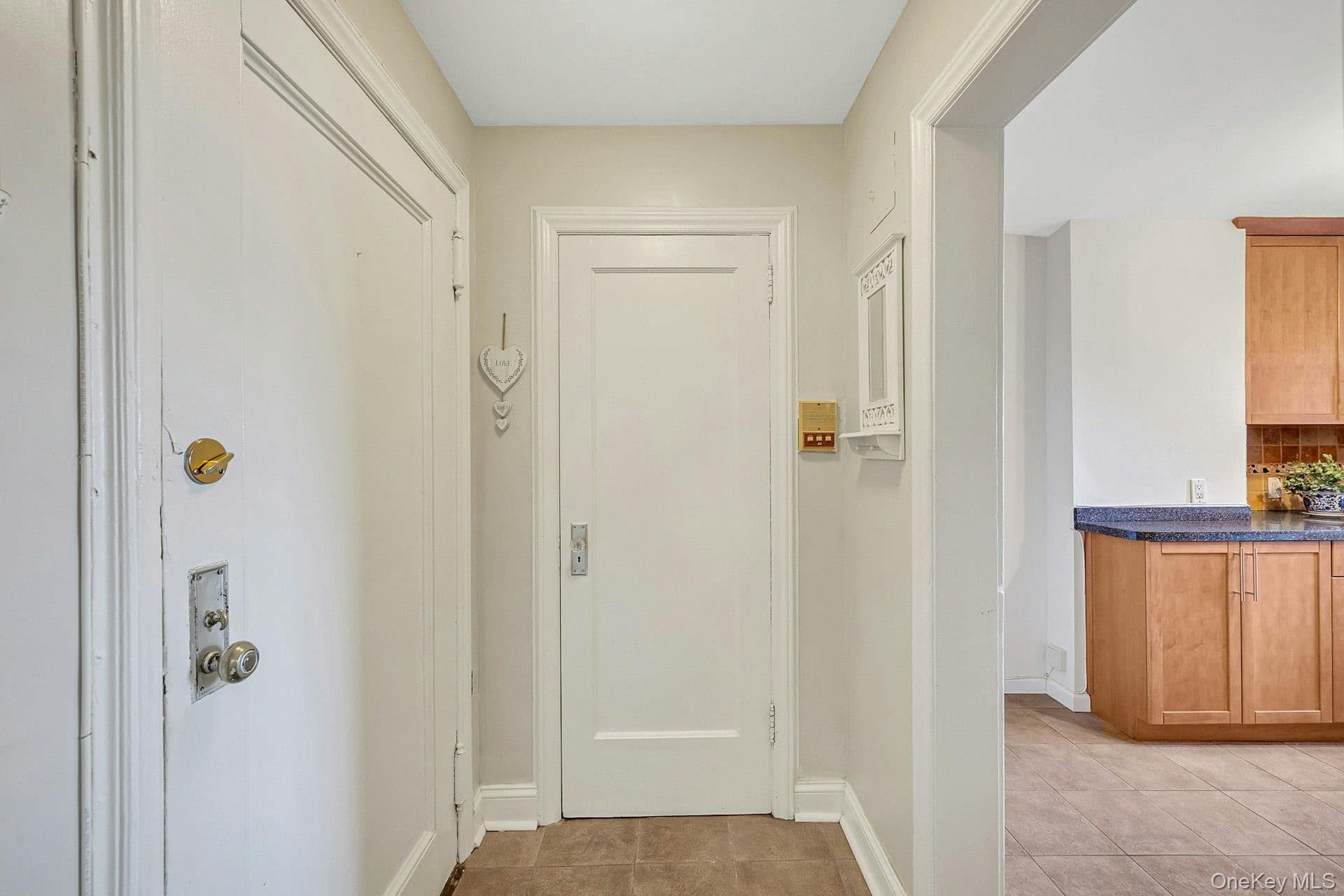 36 Westview Avenue Unit: 1B thumbnail 3