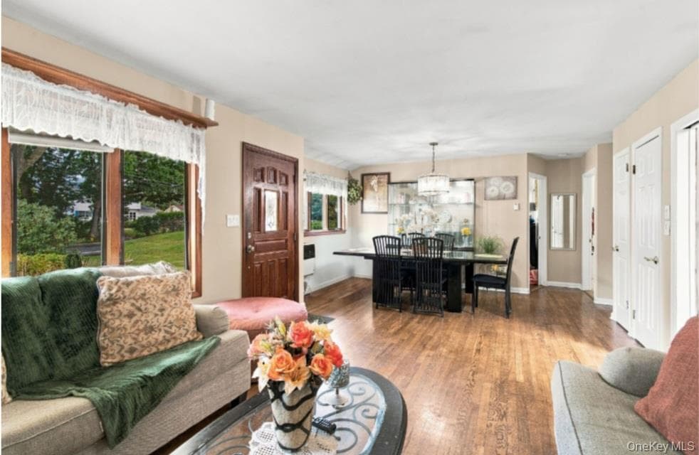 1024 Howells Road thumbnail 4