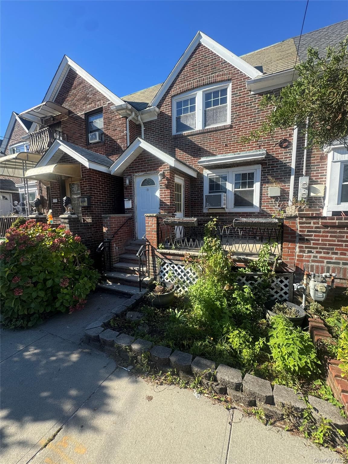 331 Beach 91st Street photo 1