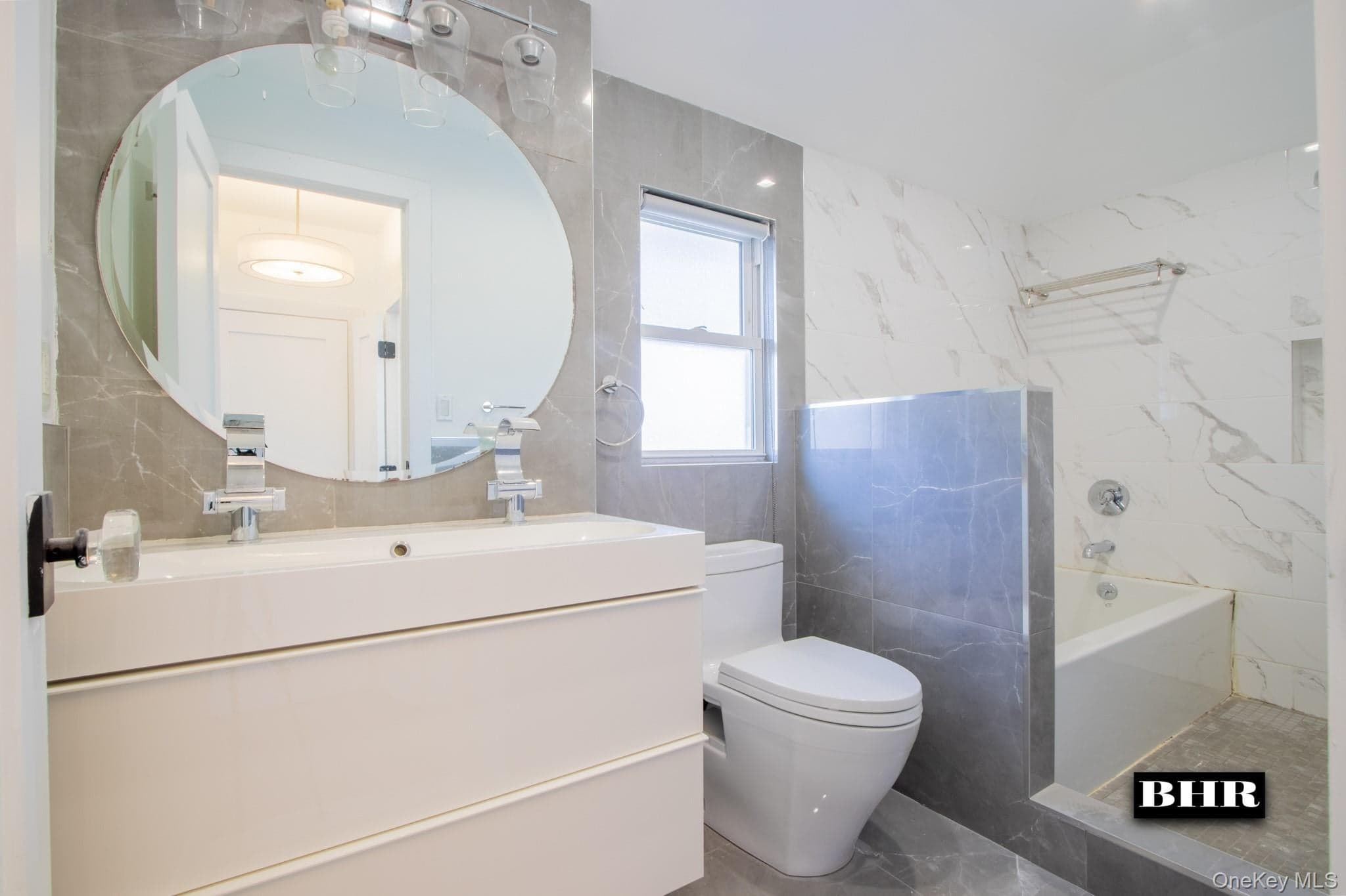 154 Beaumont Street thumbnail 11