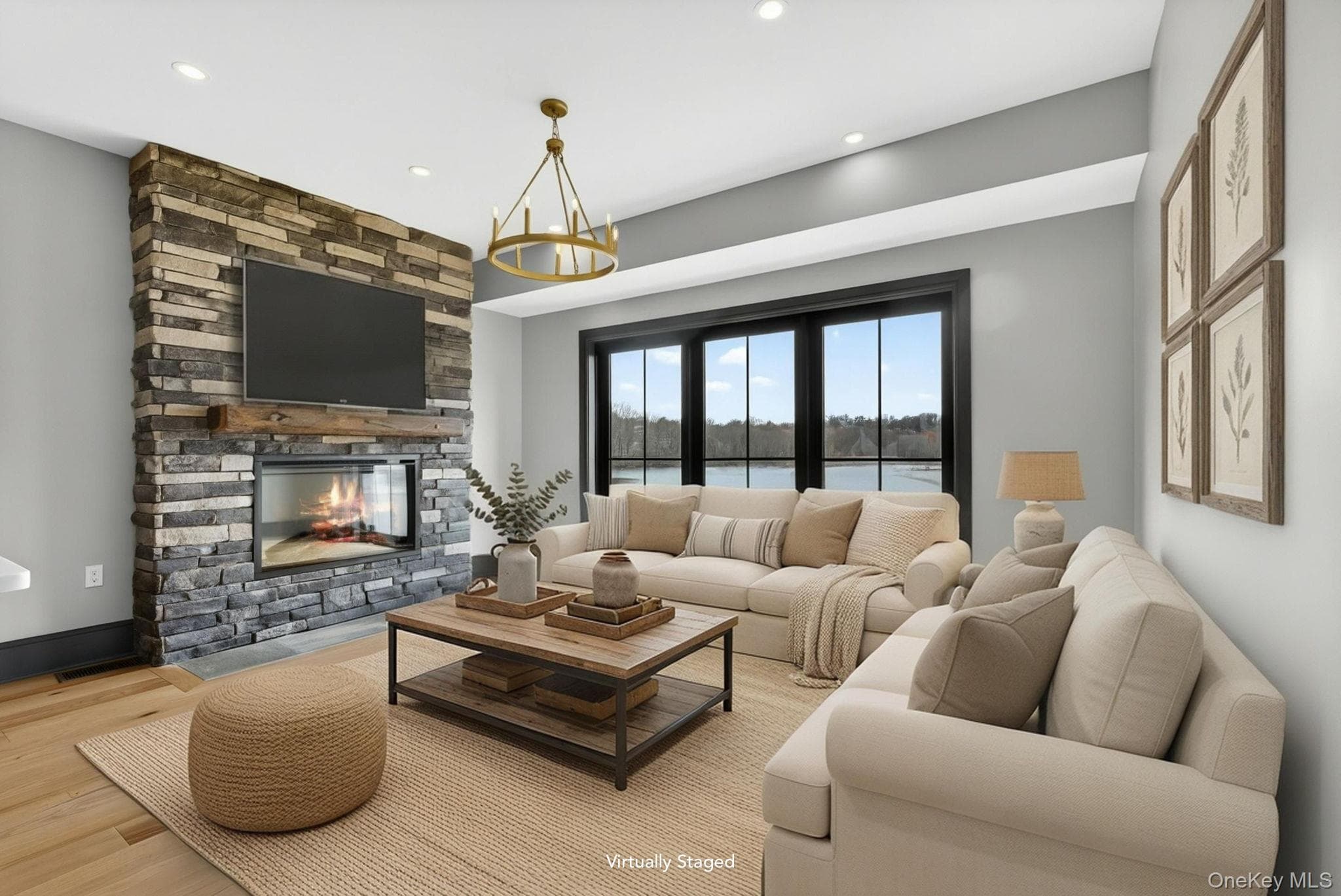 2 Icehouse Drive, Saugerties