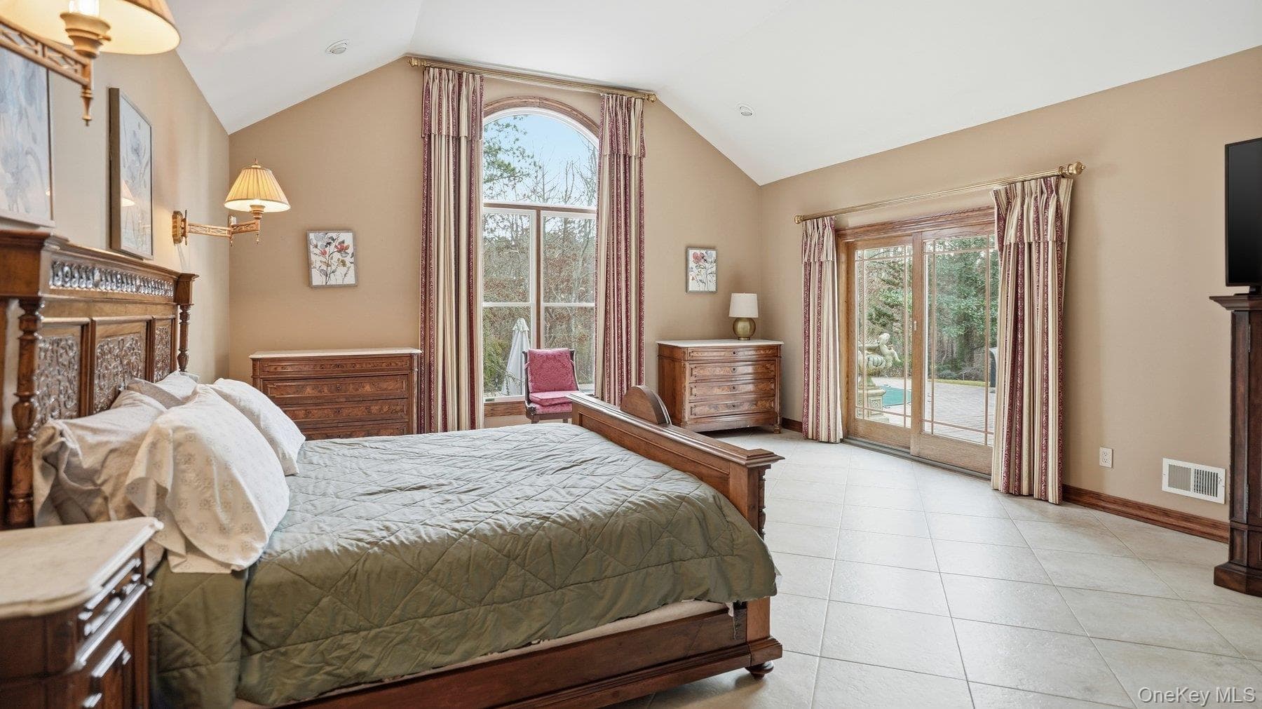 131 Malloy Drive thumbnail 13
