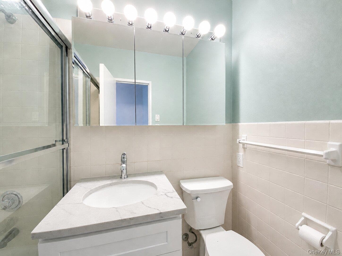 26910 Grand Central PKWY Unit: 17C thumbnail 10