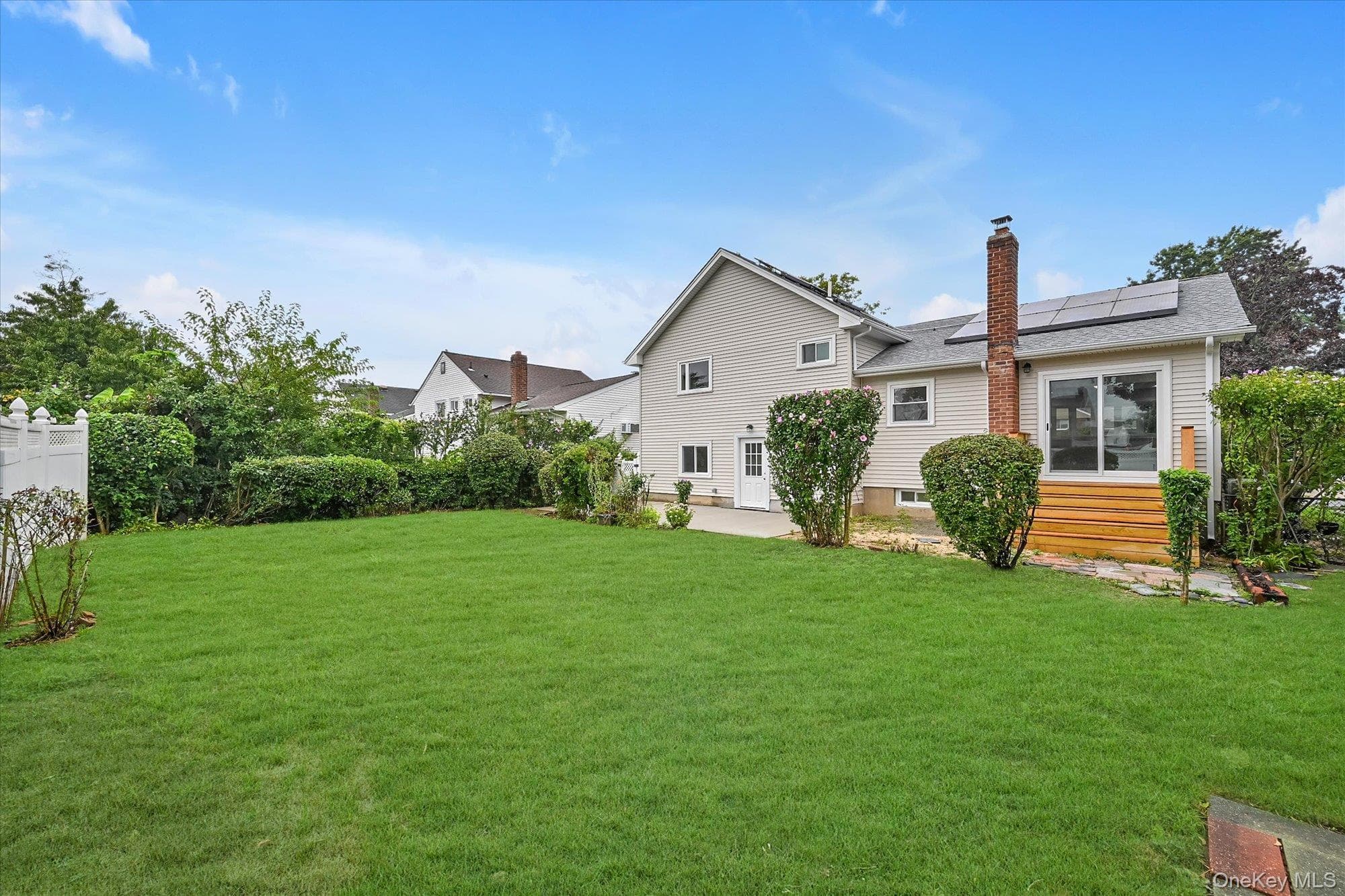 226 Vincent Drive thumbnail 22